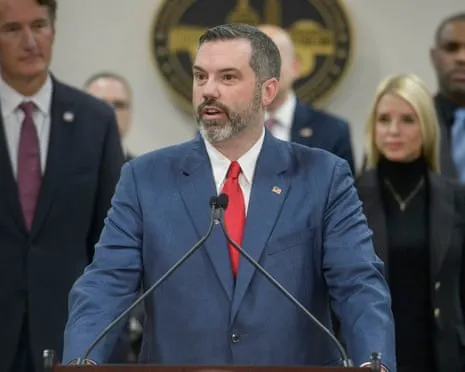 Federal Prosecutor Assigned to Probing President's Critics Steps Down Following Demands from Administration